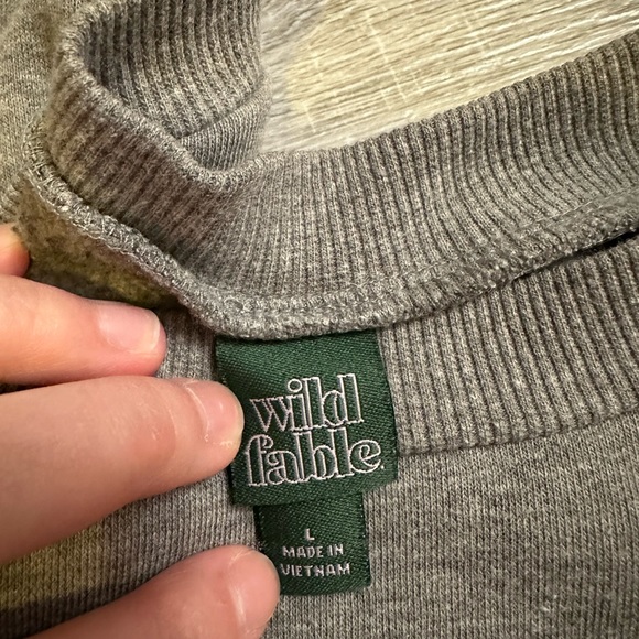 Half sweatshirt - Picture 2 of 2